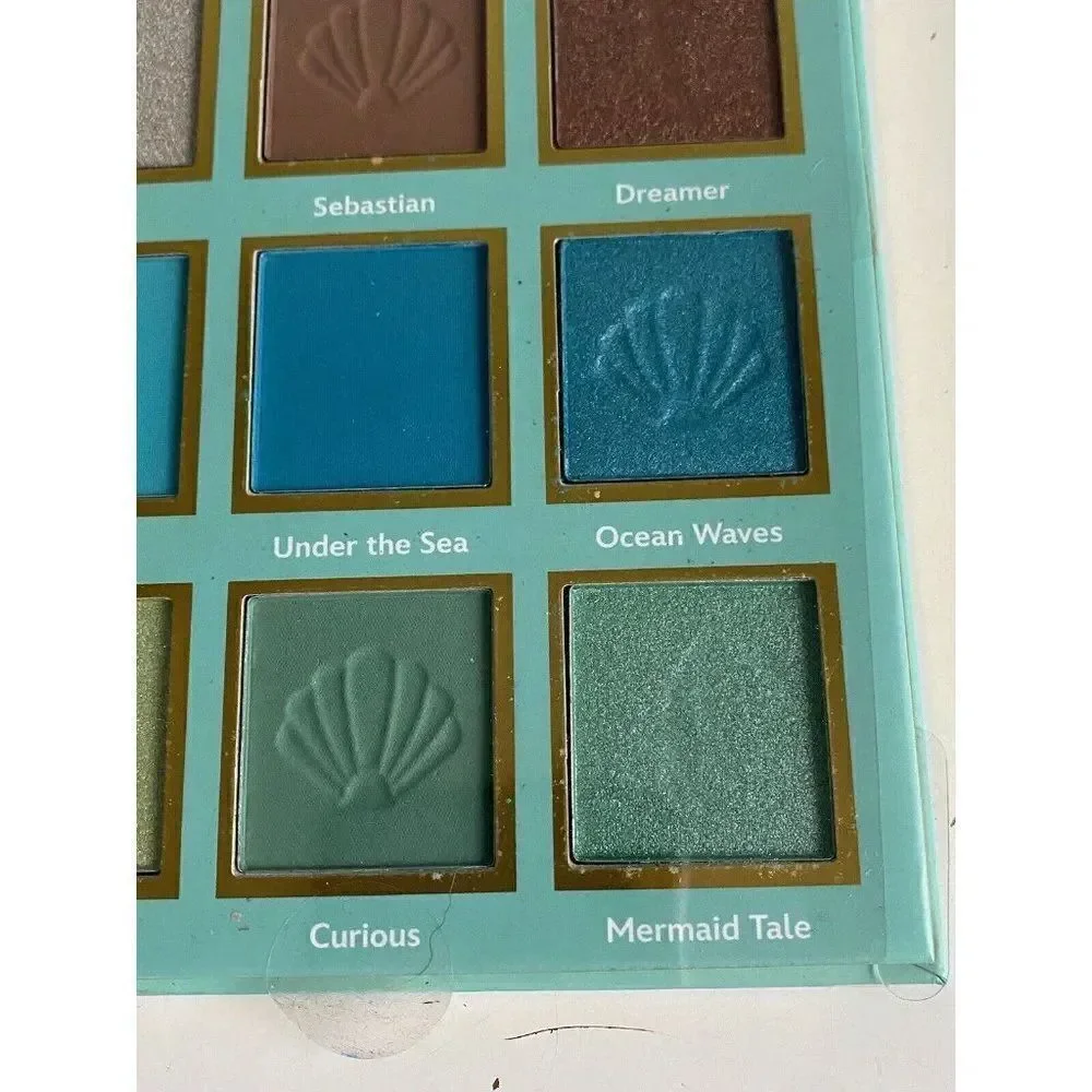 Disney Princess Ariel The Little Mermaid Eyeshadow Palette 12 Shades With Mirror